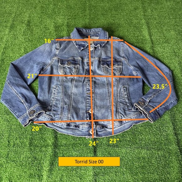 Torrid Women’s Classic Trucker Denim Jean Jacket Blue Essential Timeless Size 00 - Picture 2 of 14